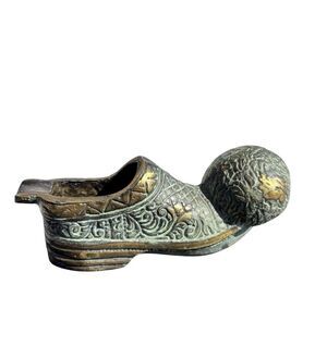 Brass Ashtray Shoe Cigarette Holder Metal Design Home Decor Vintage